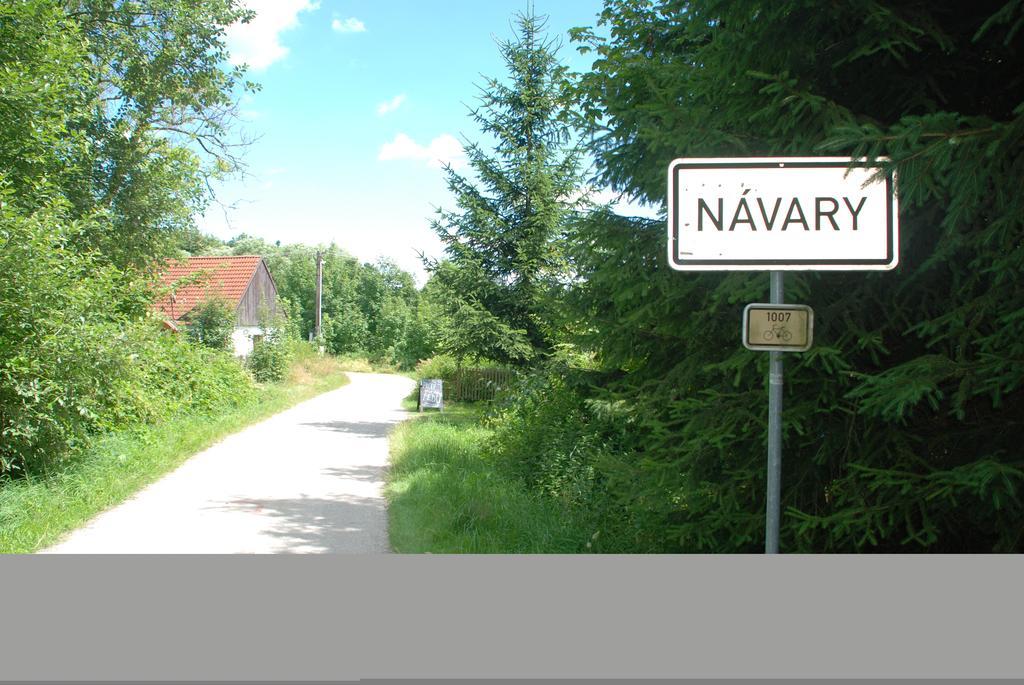 Penzion Stáj Návary Apartamento Exterior foto