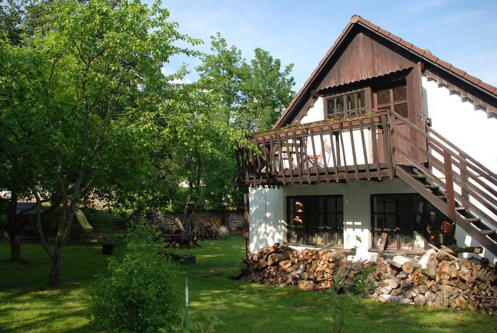 Penzion Stáj Návary Apartamento Exterior foto